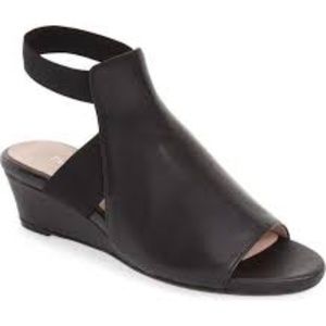 Taryn Rose black slingback wedge sandal Shye 7.5